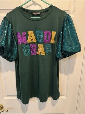 Mardi Gras Sequin Sleeve women’s  Tee - Green